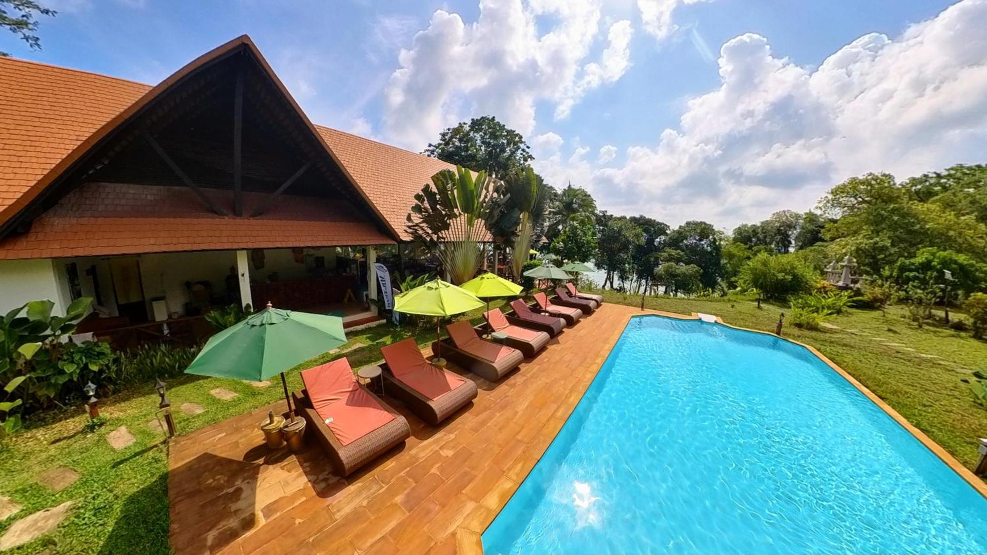 Phayamas Private Beach Resort And Island Brew - Adults Only Phajam-sziget Kültér fotó